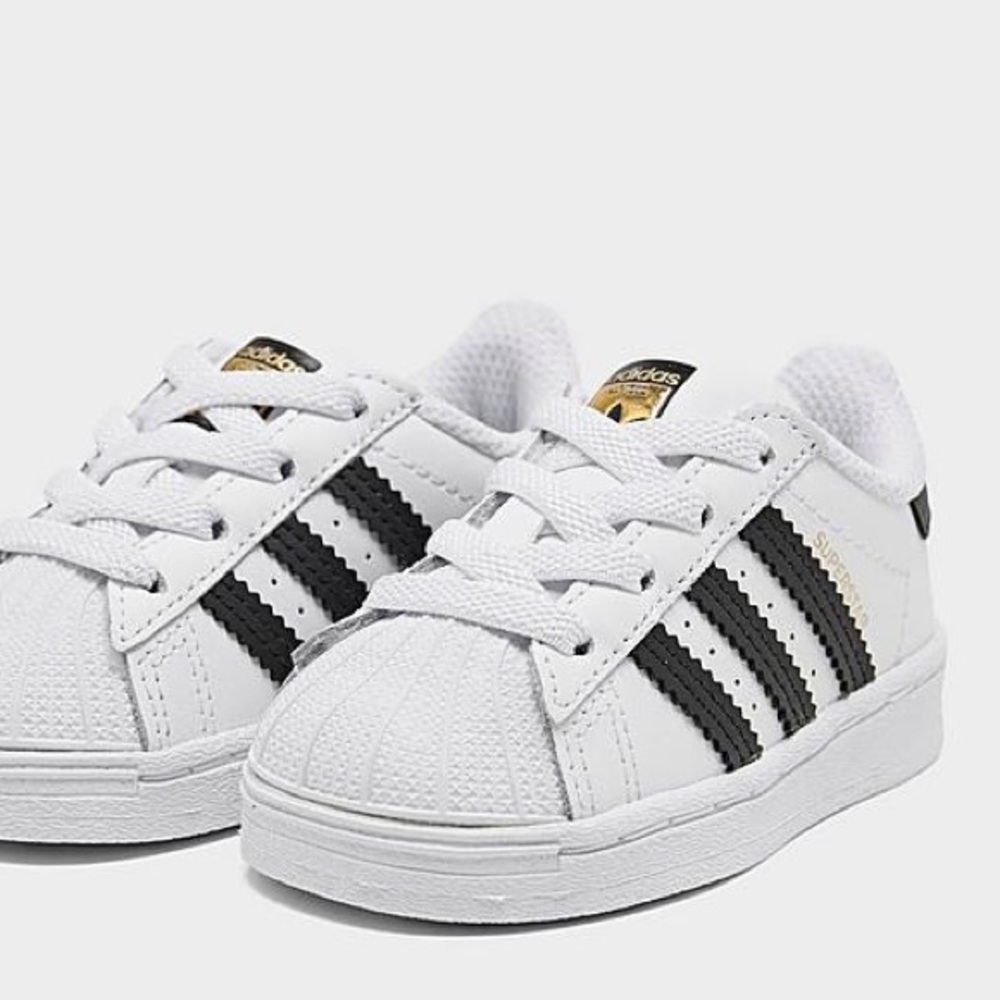 Adidas superstar toddler shoes - like new
